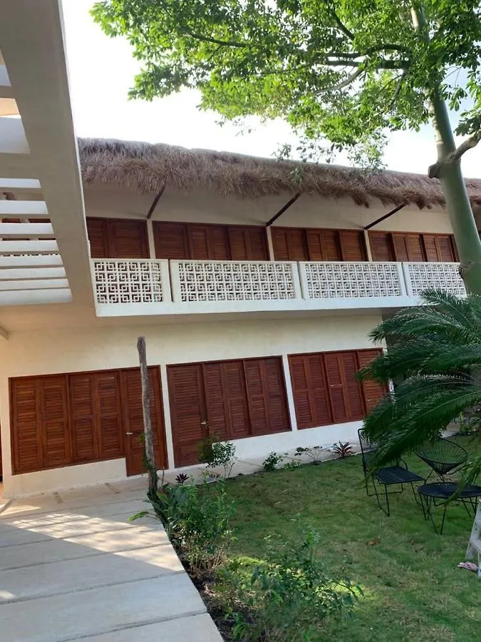 Muyal 0*, Chetumal Meksyk